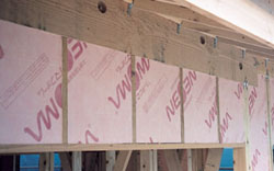 フェノールフォーム素材高断熱ボード住宅用外断熱建材「ネオマフォーム」充てん断熱工法在来床施工例